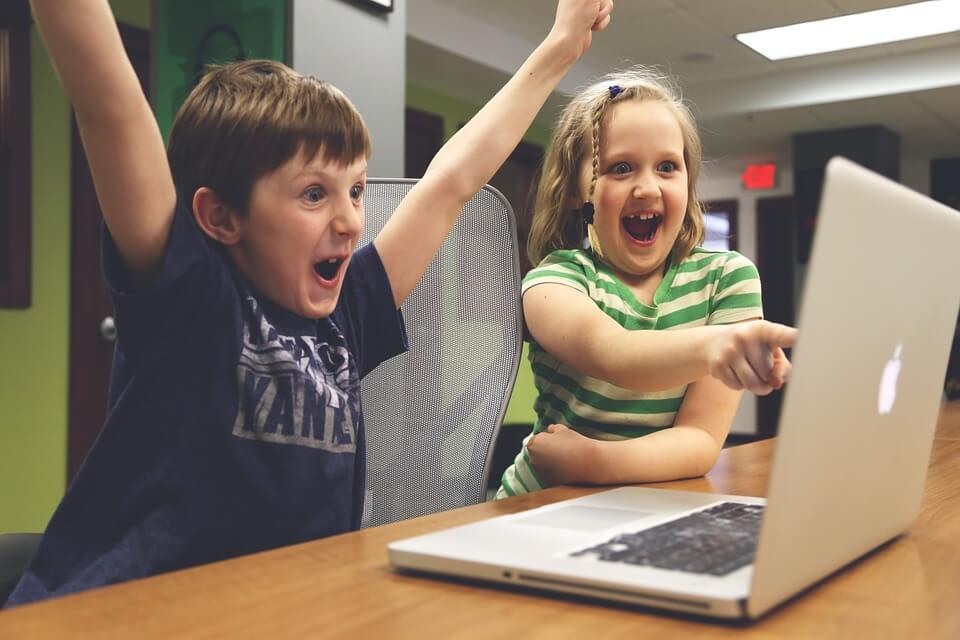 why-does-a-home-with-children-need-broadband